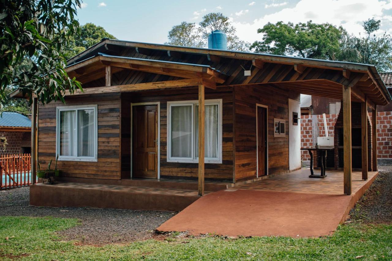 Cabanas La Amistad Puerto Iguazú Exteriör bild